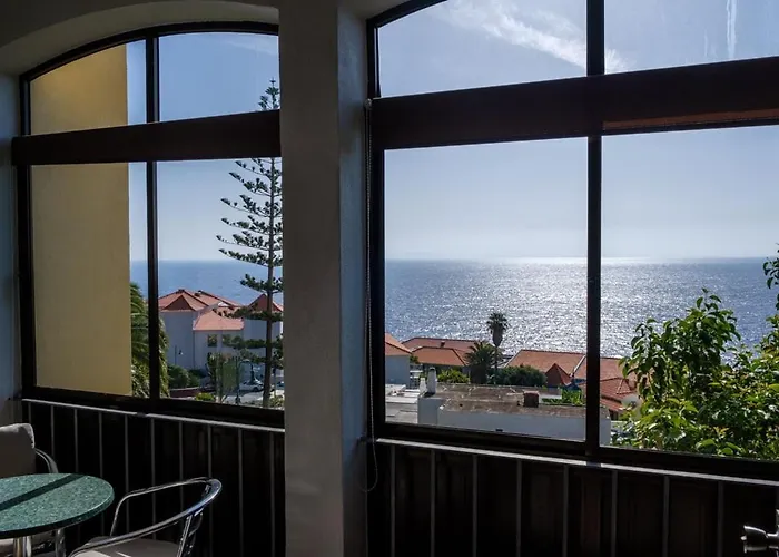Daire Guestready - A Beautiful Sight Over The Sea Caniço