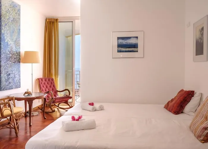 Daire Guestready - A Beautiful Sight Over The Sea Caniço