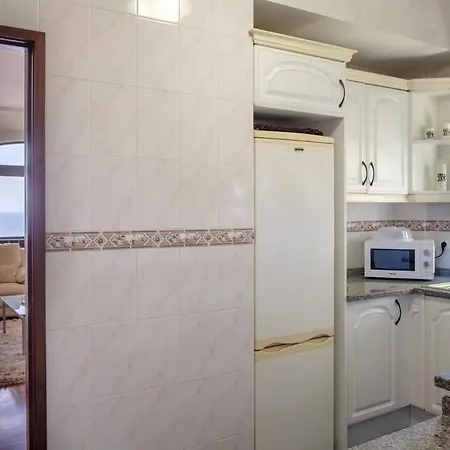 Guestready - A Beautiful Sight Over The Sea * Канису