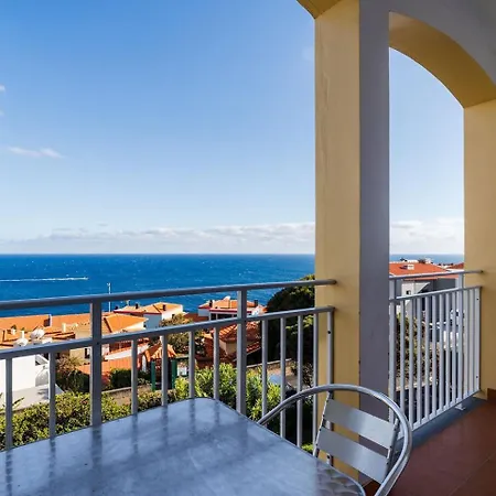 Guestready - A Beautiful Sight Over The Sea *