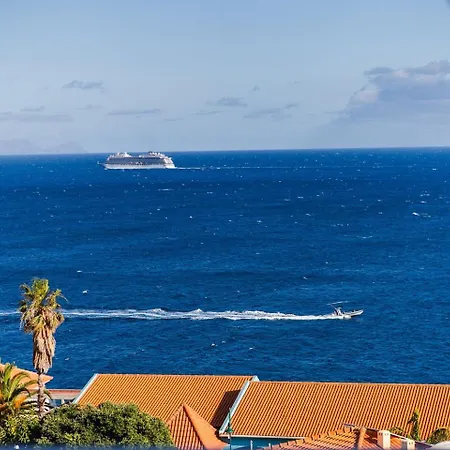Guestready - A Beautiful Sight Over The Sea Caniço